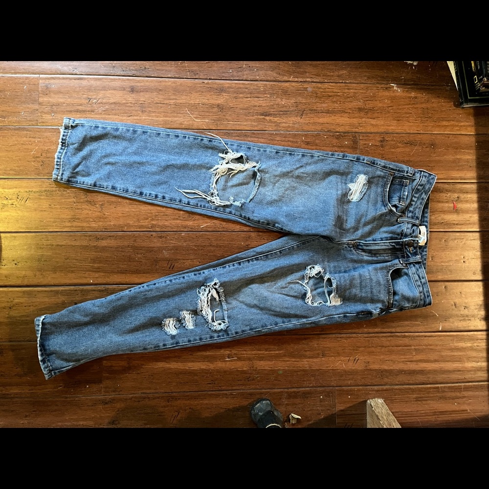 Forever 21 boyfriend jeans size 25